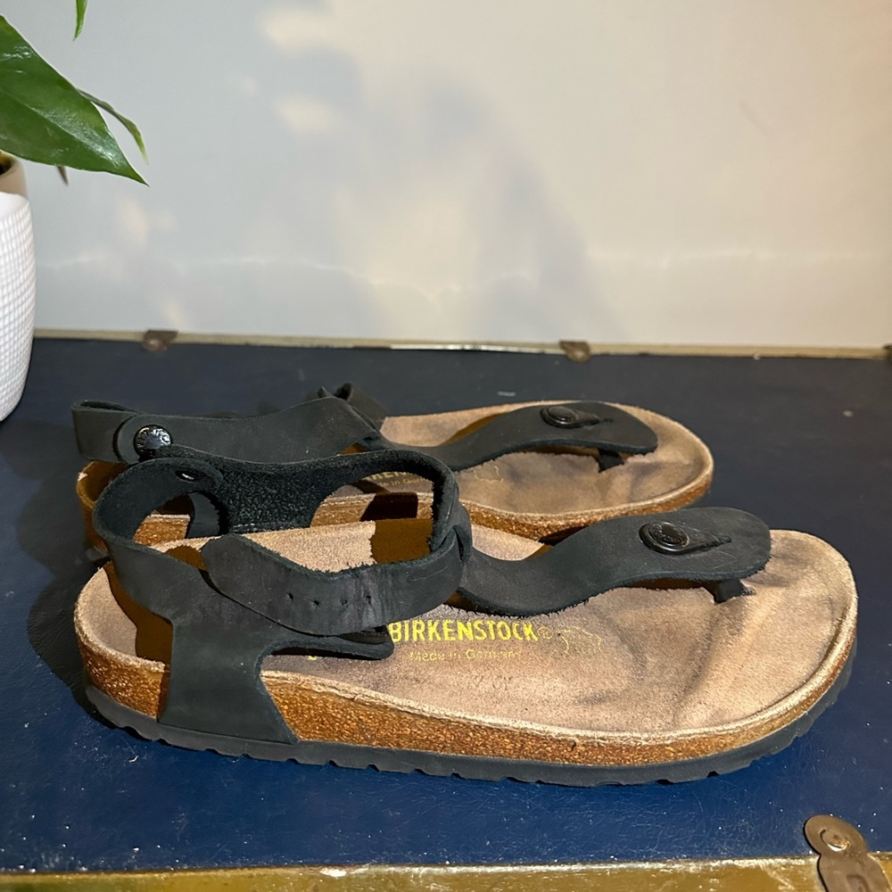 Women’s Birkenstock Kairo sandals